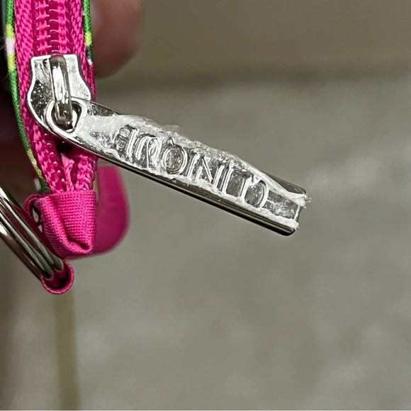Trina Turk for Clinique Coin Purse Keychain - Picture 7 of 7